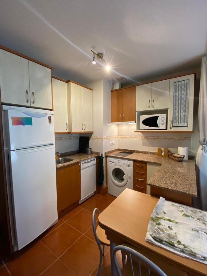 San Vicente De La Barquera. Playa Appartement Buitenkant foto